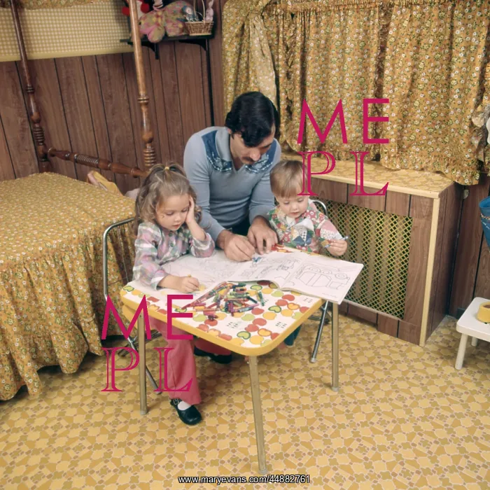  : 1970s Father And Children Coloring