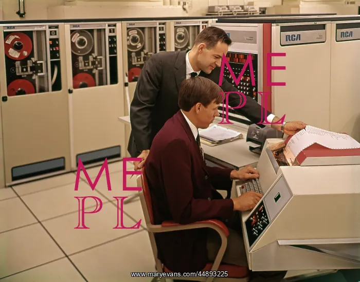  : 1970s Office Men Computers