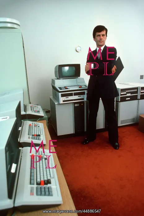 : 1980s Retro Man Computer Programmer : 1980s Retro Man Computer Programmer
