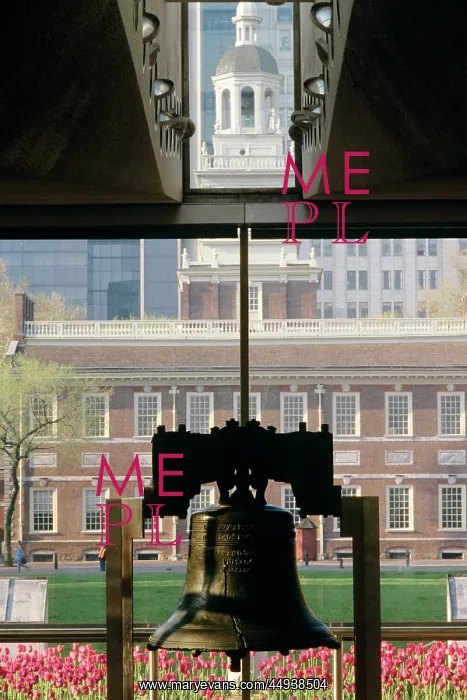 : 1990s Liberty Bell with Independence Hall in Background P : 1990s Liberty Bell with Independence Hall in Background P