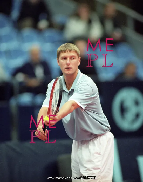 : 2000 Kremlin Cup: Yevgeny Kafelnikov vs Denis Golovanov : 2000 Kremlin Cup: Yevgeny Kafelnikov vs Denis Golovanov