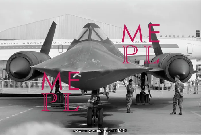 : 38th International Air Show in Le Bourget : 38th International Air Show in Le Bourget