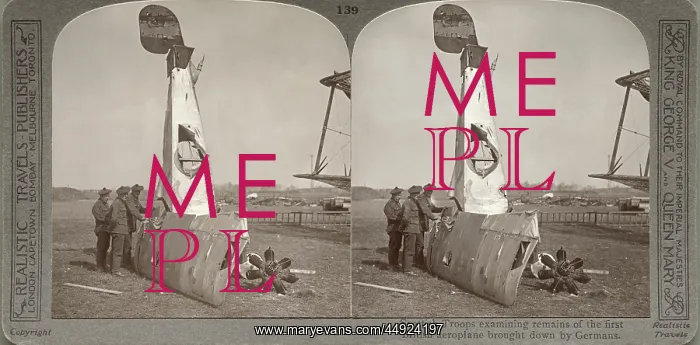 : 3D Stereoscopic Image, Scottish Troops Examining the Rem? : 3D Stereoscopic Image, Scottish Troops Examining the Rem?