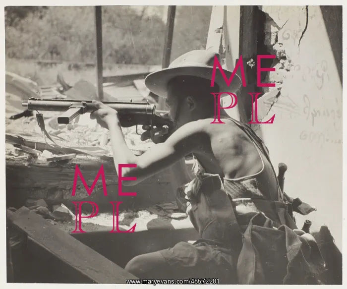 : 4 / 4th Gurkha Rifles in action, Burma, 1945 : 4 / 4th Gurkha Rifles in action, Burma, 1945