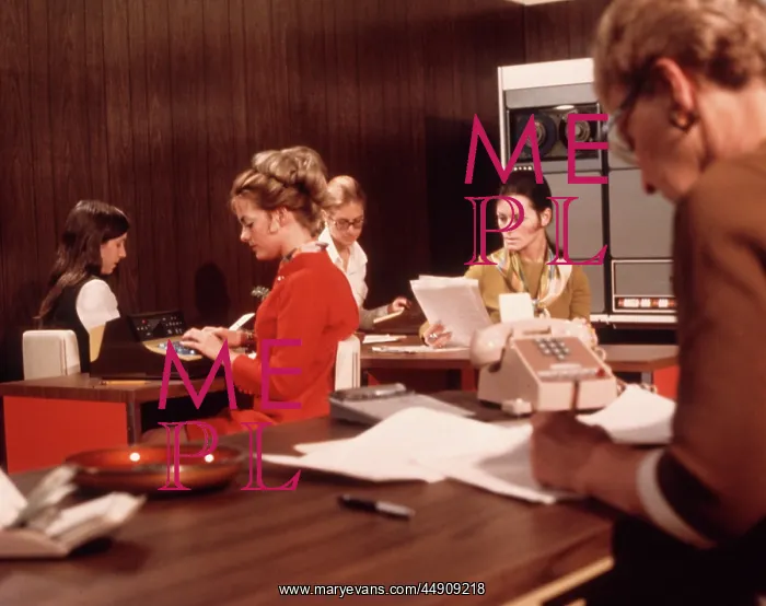 : 5 Women Office Workers Desks Computer Mainframe Telephone : 5 Women Office Workers Desks Computer Mainframe Telephone