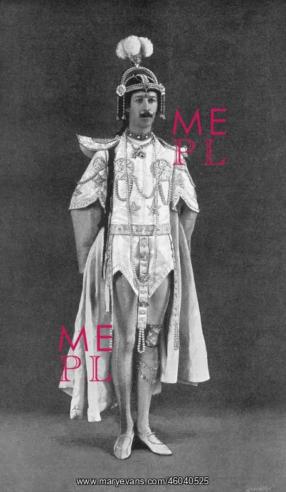 : 5th Marquess of Anglesey as Pekoe : 5th Marquess of Anglesey as Pekoe