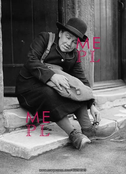 : 62 year old postwoman of Cockerham : 62 year old postwoman of Cockerham