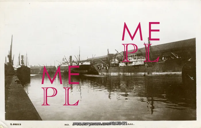  : No 8 Dock, Manchester Ship Canal, Salford, Lancashire, England