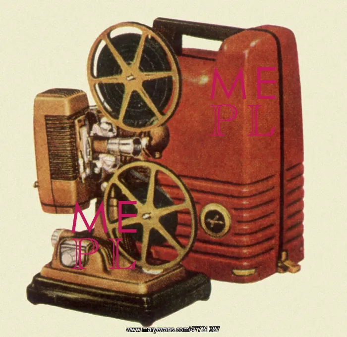 : 8mm Film Projector : 8mm Film Projector