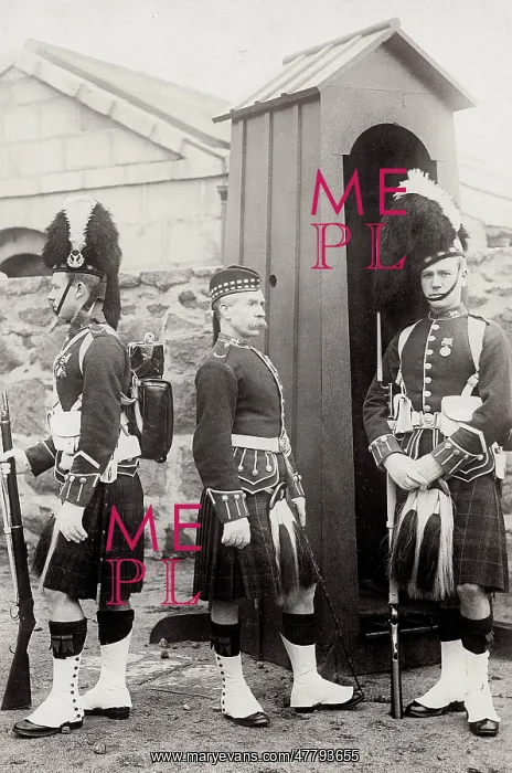 : 92nd (Gordon) Highlanders, kilts, Edinburgh Castle, Scotland : 92nd (Gordon) Highlanders, kilts, Edinburgh Castle, Scotland