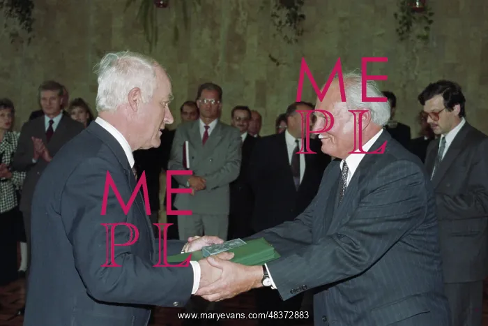 : A. Goncz visiting Russia : A. Goncz visiting Russia