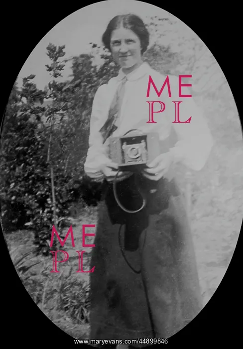  : A. Longden with camera
