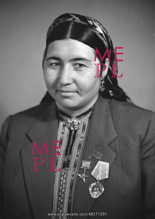 : A. M. Gyzylgul : A. M. Gyzylgul