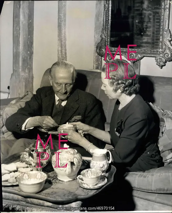 : A.A. Milne : A.A. Milne