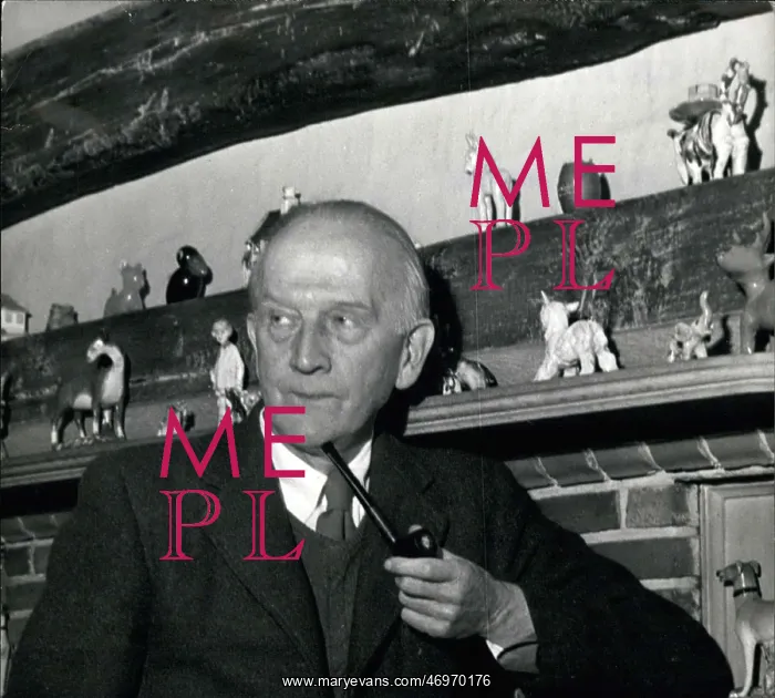 : A.A. Milne : A.A. Milne