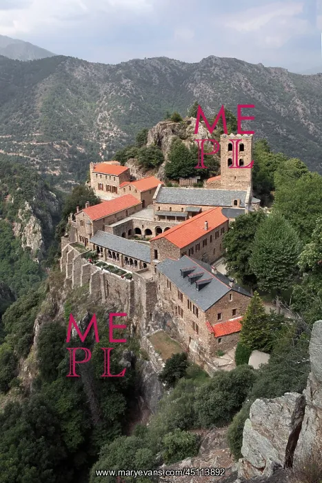 : Abbaye Saint Martin du Canigou, Casteil, Pyrenees : Abbaye Saint Martin du Canigou, Casteil, Pyrenees