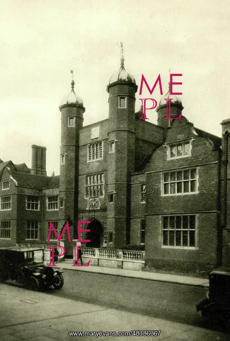 : The Abbot's Hospital, Guildford, Surrey : The Abbot's Hospital, Guildford, Surrey