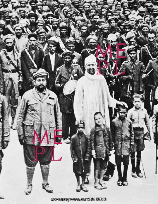 : Abdul Ghaffar Khan and Red Shirts, 1931 : Abdul Ghaffar Khan and Red Shirts, 1931