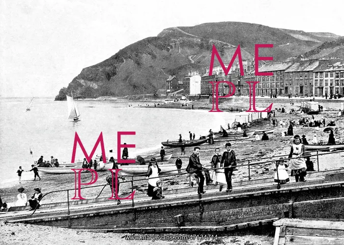  : Aberystwyth beach early 1900s