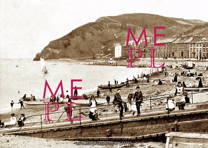  : Aberystwyth beach, early 1900s