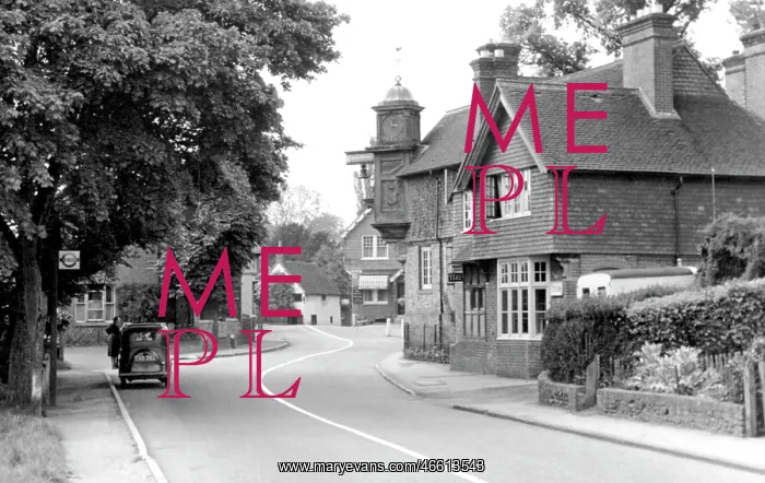  : Abinger Hammer, the Village c1955