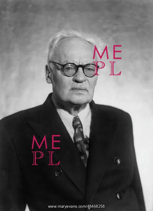 : Academician V. A. Gordlevskiy : Academician V. A. Gordlevskiy
