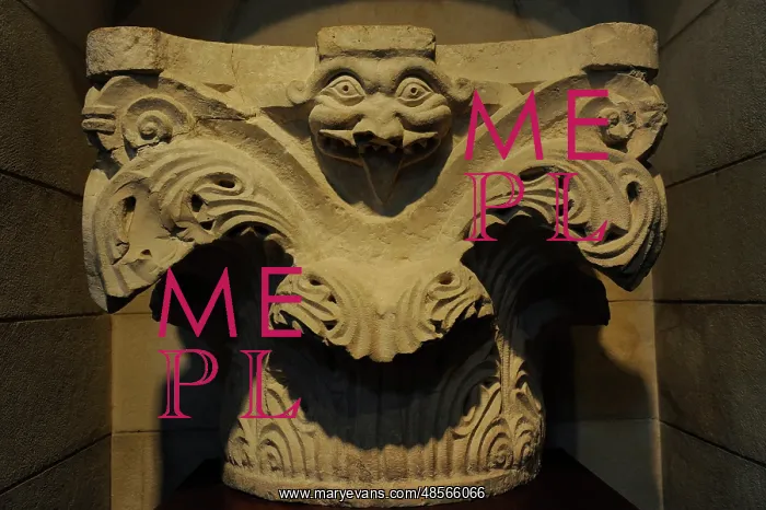 : Acanthus capital decorated with the head of a monster : Acanthus capital decorated with the head of a monster