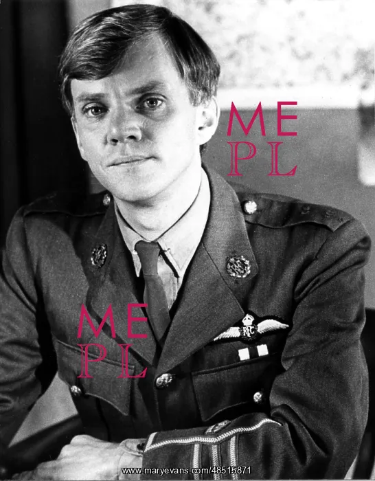  : Aces High. ACES HIGH [BR  /  FR 1976] MALCOLM MCDOWELL