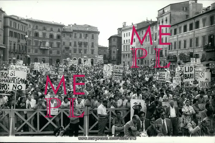 : Activist - Protest - Riot - Strikes : Activist - Protest - Riot - Strikes
