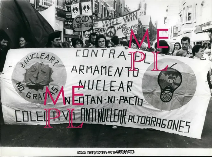 : Activist - Protest - Riot - Strikes : Activist - Protest - Riot - Strikes