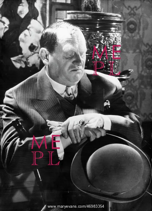: Actor Gert Frobe 1913 - 1988 : Actor Gert Frobe 1913 - 1988