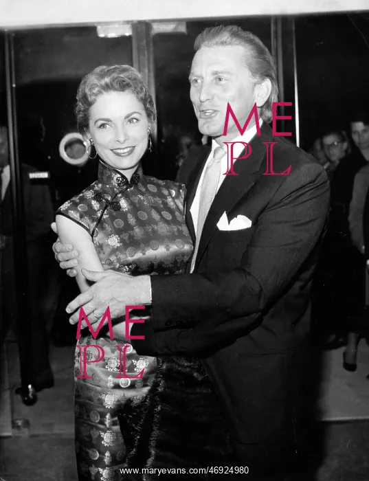 : Actor Kirk Douglas 1916 - : Actor Kirk Douglas 1916 -