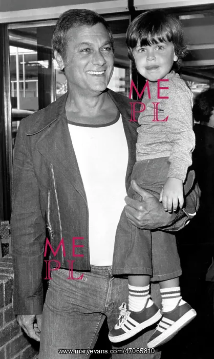 : Actor Tony Curtis 1925 - 2010 : Actor Tony Curtis 1925 - 2010