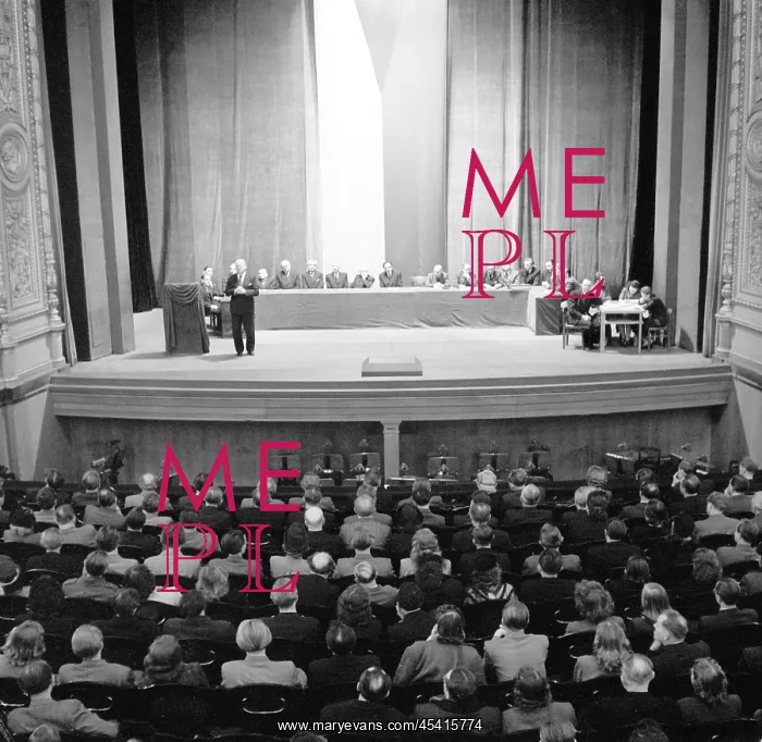 : Actors listen to propaganda : Actors listen to propaganda