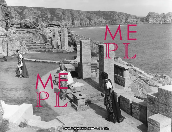 : Actors performing, Minack Theatre, Penzance, Cornwall : Actors performing, Minack Theatre, Penzance, Cornwall