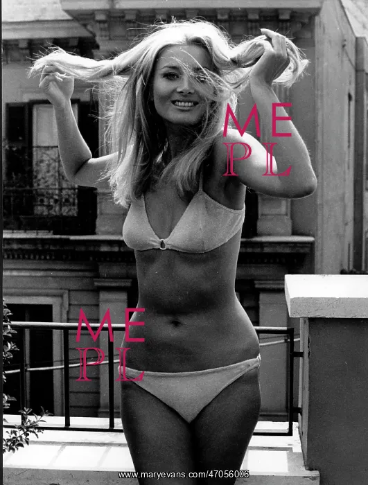 : Actress Barbara Bouchet 1943 - : Actress Barbara Bouchet 1943 -