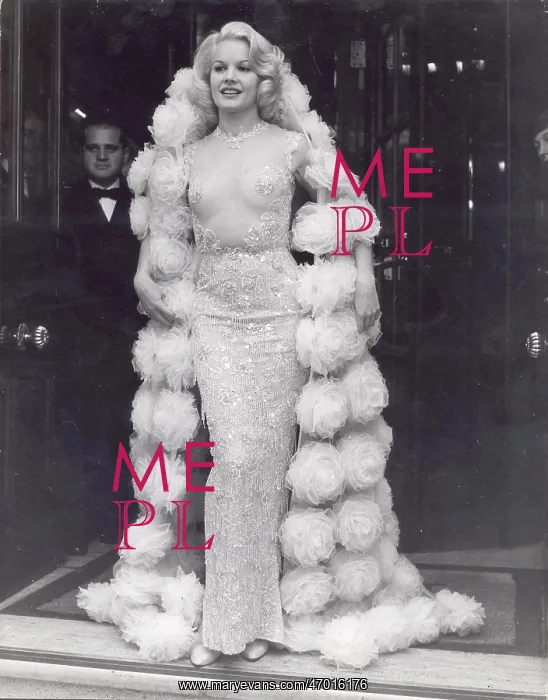 : Actress Carroll Baker 1931 - : Actress Carroll Baker 1931 -