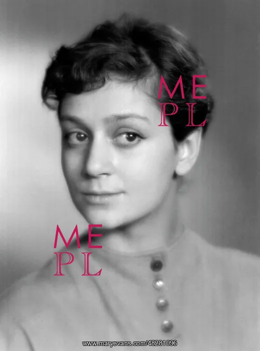 : Actress E.A. Raykina : Actress E.A. Raykina