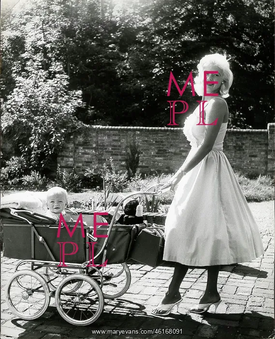 : Actress Jayne Mansfield 1933 - 1967 : Actress Jayne Mansfield 1933 - 1967