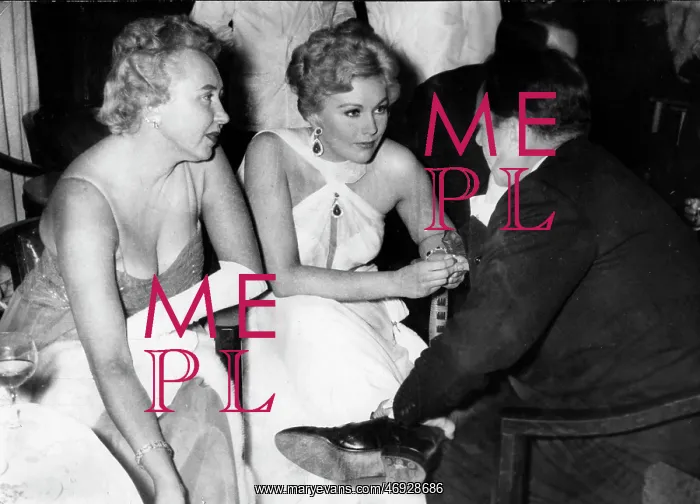 : Actress Kim Novak 1933 - : Actress Kim Novak 1933 -