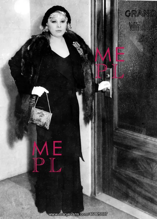 : Actress Mae West 1893 - 1980 : Actress Mae West 1893 - 1980