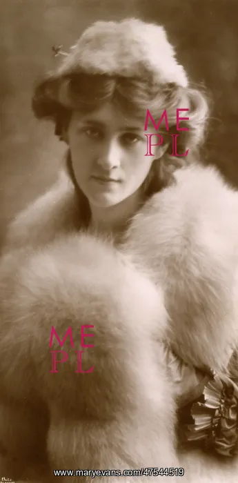 : Actress Phyllis Dare : Actress Phyllis Dare