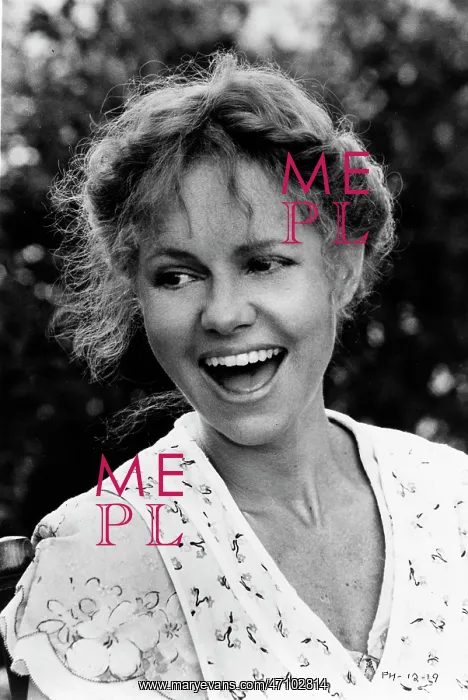 : Actress Sally Field 1946 - : Actress Sally Field 1946 -