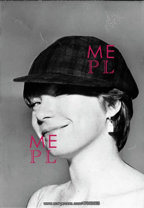 : Actress Shirley MacLaine 1934 - : Actress Shirley MacLaine 1934 -