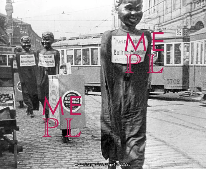 : Advertisement in Berlin, 1926 : Advertisement in Berlin, 1926
