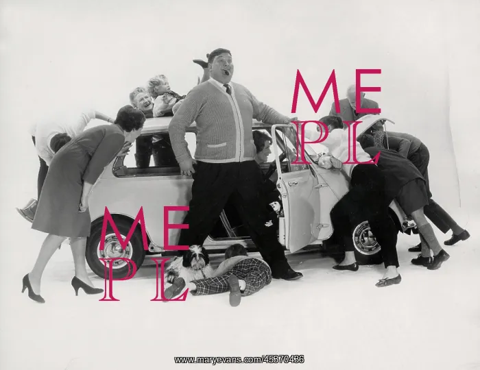 : Advertisement for CPV - People in Mini : Advertisement for CPV - People in Mini