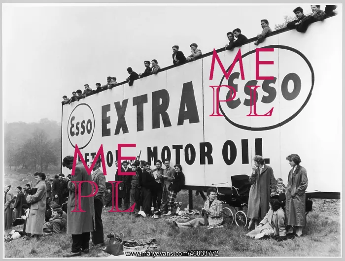 : ADVERT / ESSO PETROL / OIL : ADVERT / ESSO PETROL / OIL