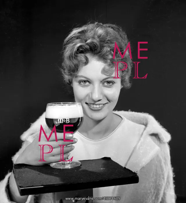 : Advertisement for M&B Amber Beer : Advertisement for M&B Amber Beer