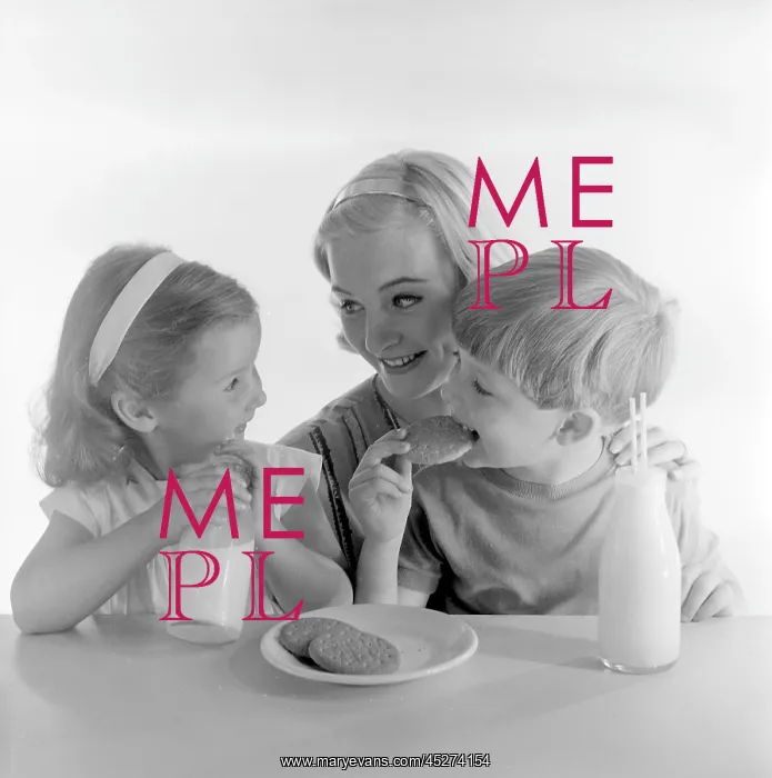 : Advertisement for McVitie biscuits : Advertisement for McVitie biscuits