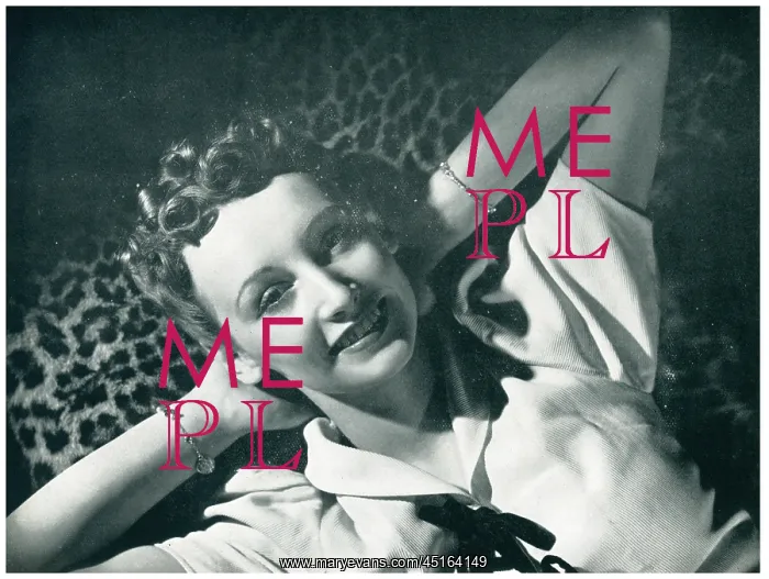 : Advertisement Photograph, Smiling Woman : Advertisement Photograph, Smiling Woman